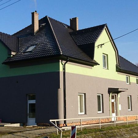 Borovec Hotel Sedlnice Buitenkant foto